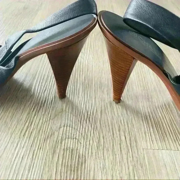 MICHEAL KORS BLACK LEATHER SLINGBACK OPEN TOE HEELS SANDALS SIZE  8 - Picture 4 of 10